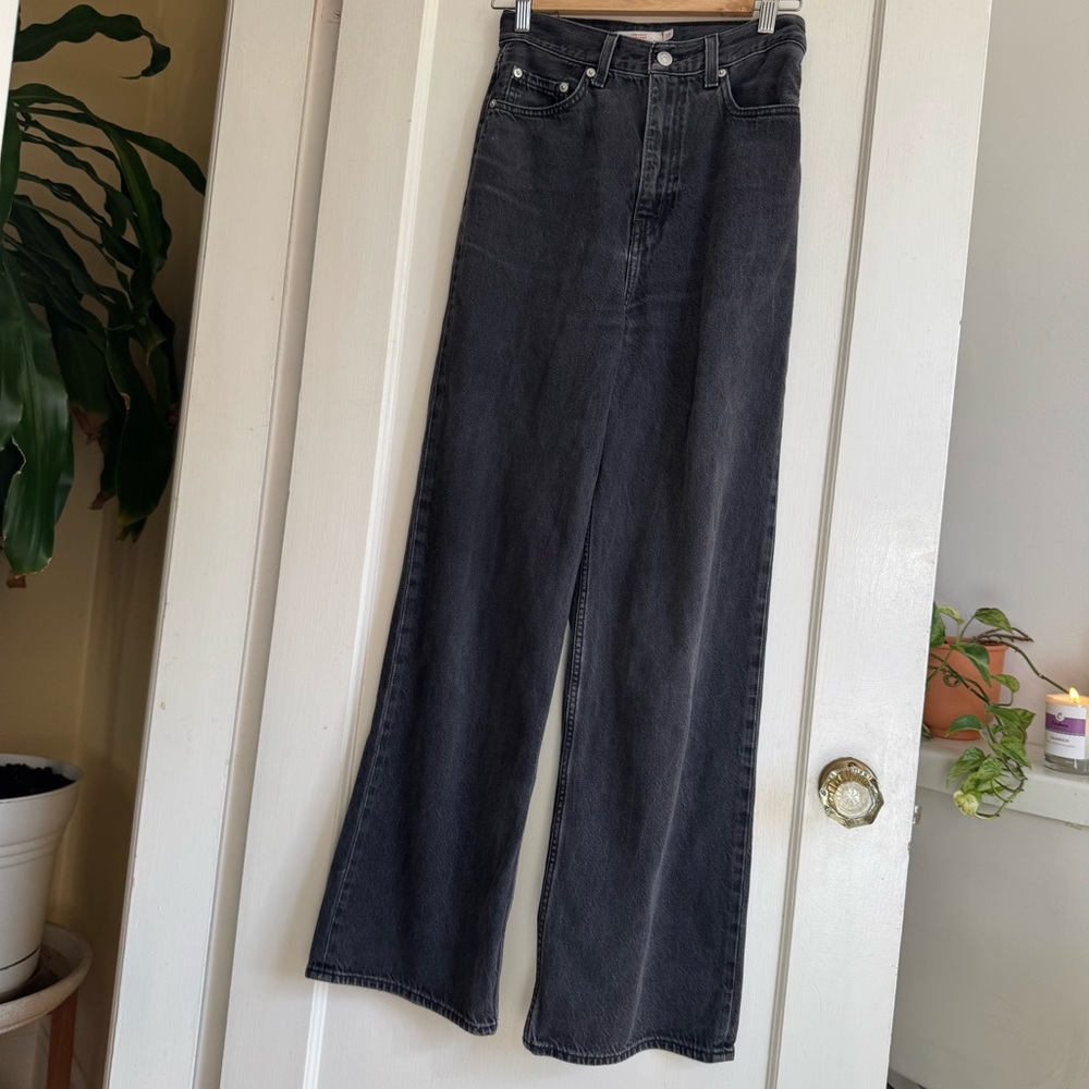 Levi’s High Loose Denim Jeans - Picture 2 of 6